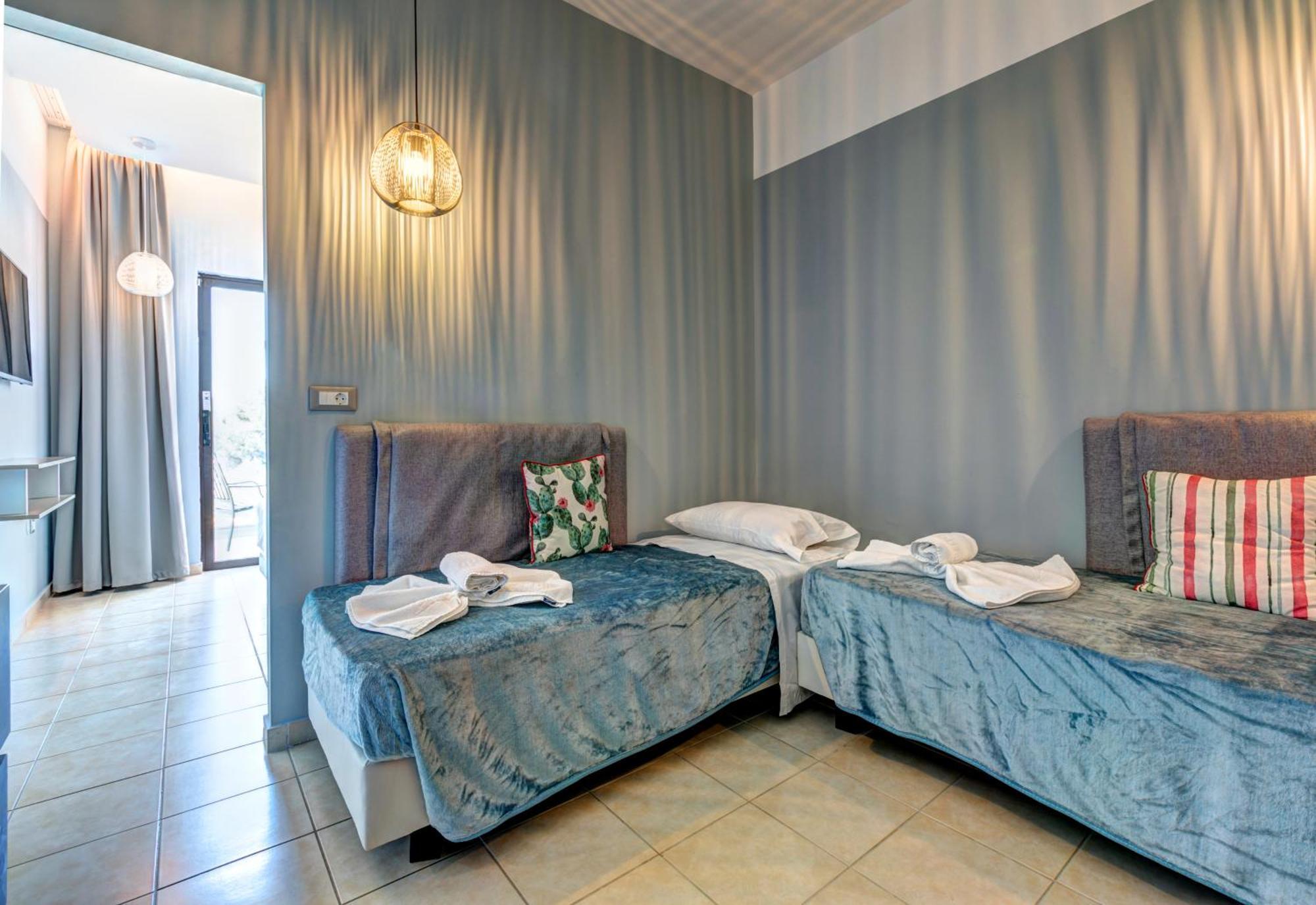 Lindos Breeze Beach Hotel Kiotari Exteriör bild